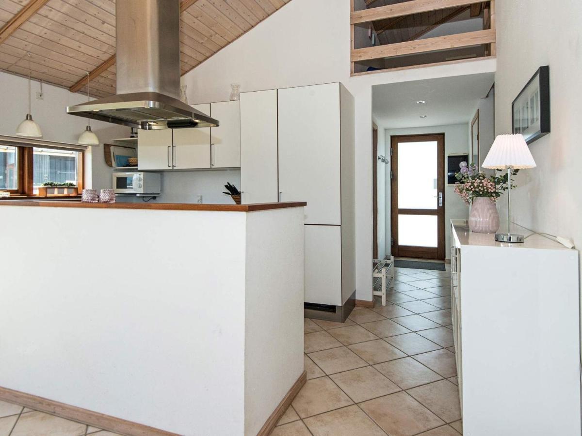 8 Person Holiday Home In Ulfborg Extérieur photo